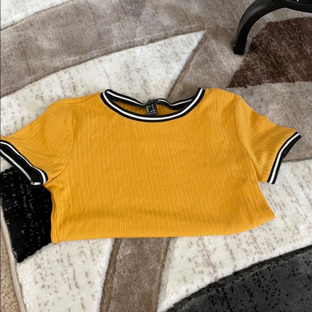 Forever 21 basic tee